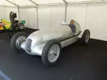 Ein alter Silberpfeil am 03.05.15 auf den Hockenheimring