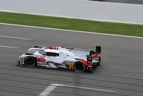 Audi R18 e-tron quattro (Langheck, neue Aerodynamik für Le Mans 2015), Nr.7 mit Marcel FÄSSLER, André LOTTERER, Benoît TRÉLUYER.
2. Sieg in Folge bei der FIA WEC Langstrecken Weltmeisterschaft 2015, 2. Rennen die 6h Spa Francorchamps am 2.Mai 2015,