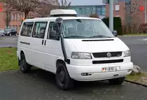 VW T4 TDi der Bundeswehr in Euskirchen - 31.12.2014