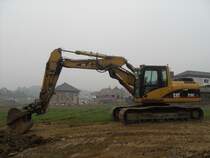 Caterpillar 319C LN am 13.04.2009 bei Junglinster (Lux.)