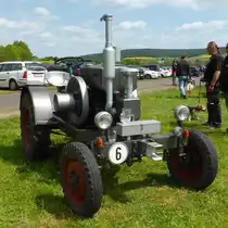 Kramer Allesschaffer steht glänzend bei der Oldtimerveranstaltung in Hainzell, Mai 2015