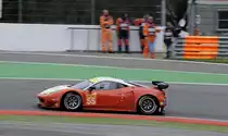LMGTE Am, Ferrari 458 Italia GTE, von AF Corse, Fahrer: Duncan Cameron, Alex Mortimer
& Matt Griffin. Ausfall nach 128 Runden bei den FIA WEC 6h Spa-Francorchamps am 2.5.2015. Mitgezogen auf der Zielgeraden.