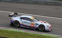 Mitzieher des GTE-Am Nr: 96, Aston Martin Racing, Aston Martin Vantage V8 (Roald Goethe,Stuart Hall & Francesco Castellacci). 29.Platz mit 138 Runden in der Gesammtwertung am 2.Mai 2015 in Spa Francorchamp beim FIA WEC Langstrecken Rennen