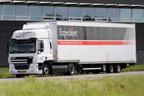 DAF LKW in Amsterdam am Flughafen 20.5.2015