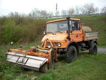 Mercedes-Benz Unimog bei Kenn am 13.04.2008