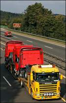 Dieser ungarische SCANIA 164L \8/ 480PS ist fr einen Fahrzeugtransporter leistungsmig sehr gut ausgestattet. (26.09.2008)