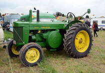 John Deere Baujahr 1949 in Odendorf - 01.05.2015