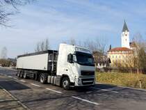 VOLVO FH-460 +Deutschland+, auf der B124 bei Bad Zell; 150324
