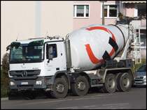 Mercedes-Benz Actros Betonmischer in Bergen am 05.11.2013