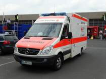DRK Mercedes Benz Sprinter RTW des Ortsverbandes Maintal am 24.05.15 beim Tag der Offenen Tür in Maintal Dörnigheim