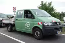 VW T5 von  Bohlen & Doyen  steht auf einer Baustelle bei 36100 Petersberg-Marbach, Juni 2015