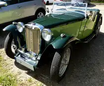 MG, britischer Roadster, April 2015