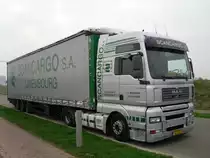 MAN TGA 18.430 am 12.04.2009 in der Nähe von Contern (Lux.)