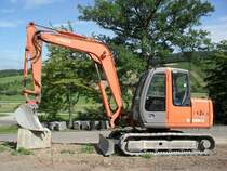 Hitachi Zaxis ZX 80 SBLC am 03.07.2011 bei Niedermennig
