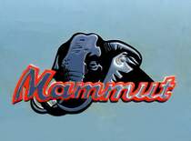 Eicher  Mammut , Schild an einem Oldtimer-Traktor, Juni 2015