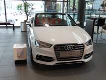 Audi S3 am 18.06.15 im Audi Forum Neckarsulm 