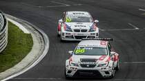 Seat Leon und BMW 3 Tourenwagen der ETCC, aufgenommen am 03.05.2015.