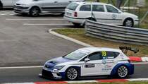 Seat Leon Tourenwagen der ETCC aus Kazakhstan, aufgenommen am 03.05.2015.