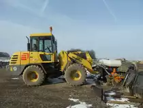 Komatsu WA 95-3 eingesetzt bei Arbeiten an der N11 in Luxembourg (15.02.2009)