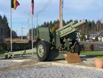 IG M2 (105 mm) steht als Denkmal in Baraque de Fraiture (B), 29.12.2006