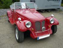 Pilgrim Bulldog. 1985 - 1997. Angeblich basieren Chassis und Motorentechnik vom Ford Cortina. Oldtimertreffen an der  Alten Dreherei  in Mülheim an der Ruhr am 20.06.2015.