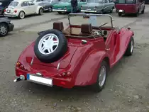 Heckansicht eines Pilgrim Bulldog. 1985 - 1997. Oldtimertreffen an der  Alten Dreherei  in Mülheim an der Ruhr am 20.06.2015.