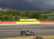 Lotus Evora GT4, Fahrer: P.Lefterov, Team ASC Bulavto Racing. Mitzieher bei der GT4 Euro Series in Spa Francorchamps am 20.6.2015 beim ADAC GT Masters Weekend.