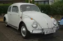 VW Käfer, gesehen bei der Feier  850 Jahre Künzell , Juni 2015