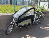 Fahrrad Lastenrad Kindertransportrad aus den NL Typ GAZELLE CABBY auf Föhr 20,05,2015