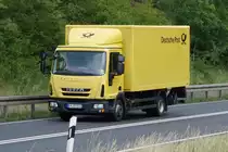 Iveco Eurocargo der Deutschen Post unterwegs auf der B27 im Juni 2015