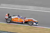 Mitzieher der Nr.5 ,Fahrer: Santino Ferrucci (USA), Team: kfzteile24 Mücke Motorsport, Dallara F312 Mercedes, FIA F3 European Championship in Spa Francorchamps am 20.6.2015 beim ADAC GT Masters Weekend