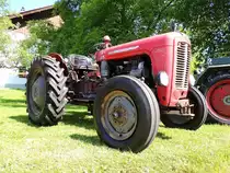 MF-35X, einer der meistgebautesten Traktoren weltweit; 150604