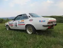 Opel Commodore B GSE; Nachbau von Greder Racing
eingesetzten Wagen bei der Tour de Corse 1973, Startnummer 18,
Platzierung 1 in Gr.1 und Platz 7 gesamt
Fahrer: Henri Greder, Beifahrerin: Christine Beckers
Aufnahmedatum : 05.07.2015