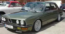 BMW 525, gesehen beim Ortsjubiläum von Eiterfeld-Großentaft im Juni 2015