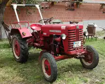 IHC 219, gesehen beim Ortsjubiläum von Eiterfeld-Großentaft im Juni 2015