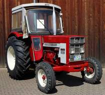 IHC 553, gesehen beim Ortsjubiläum von Eiterfeld-Großentaft im Juni 2015