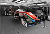 Morgens 7.30 Uhr im Fahrerlager. Colorkey Nr.1 ,Team: Prema Powerteam Dallara F312 Mercedes, Fahrer: Felix Rosenqvist / SWE, FIA F3 European Championship in Spa Francorchamps am 20.6.2015 beim ADAC GT Masters Weekend