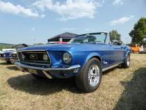 Ford Mustang auf dem US-Car-Treffen in Stadtbredimus (Lux.) am 05.07.2015