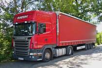 . Scania R 440 genießt das Wochenende am 2806.2015.