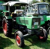 Fendt Farmer 2E, gesehen bei der Oldtimerveranstaltung in Gudensberg, Juli 2015
