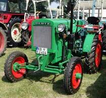 11er Deutz, steht in Gudensberg bei der Oldtimerausstellung 2015
