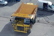 Muldenkipper CAT 775 am 15.05.15 im Hafen von Kristiansand (NOR)