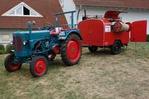 Hanomag R16 mit angehängtem Tragkraftspritzenanhänger. Hier zeigt die Freiwillige Feuerwehr Marbach beim  Tag der offenen Tür  2015 dörfliche Einsatzmöglichkeiten aus der Zeit um 1960.