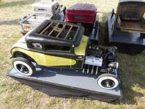 Modell eines Ford Modell A Coupé deluxe auf dem US-Car-Treffen in Stadtbredimus (Lux.) am 05.07.2015