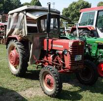 IHC 320, gesehen bei der Oldtimerausstellung in Gudensberg, Juli 2015