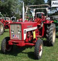 IHC 423, gesehen bei der Oldtimerausstellung in Gudensberg, Juli 2015