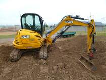 JCB 8065 RTS am 21.06.2015 in der Nähe von Trier-Föhren