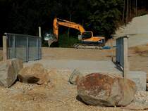 HYUNDAI 210 LC-9 hat nach genau einjähriger Bauzeit das RHB-Rettenbrunn nahezu Fertiggestellt, und nur noch ein paar Restarbeiten zu erledigen; 150712