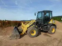 Komatsu WA 80-6 (Baujahr 2000, zul. Gesamtgewicht 6.125 kg, Leistung 50 kW) am 12.07.2015 bei Schweich