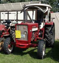 IHC 523, abgestellt bei der Oldtimerveranstaltung in Gudensberg, Juni 2015